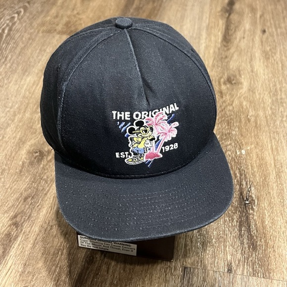 VANS X Mickey Mouse Disney Snapback Hat Black Pink Embroidered Rare Collab - Picture 1 of 7